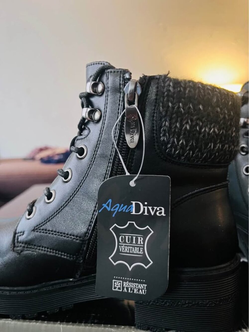 AquaDiva water resistant leather boots